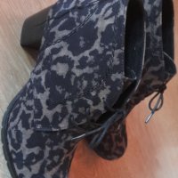 Дамски боти, снимка 1 - Дамски обувки на ток - 39341093