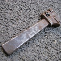 Военен ключ чук, снимка 2 - Антикварни и старинни предмети - 28448643