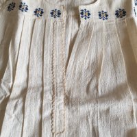 Автентична къса риза от народна носия, снимка 3 - Антикварни и старинни предмети - 43044723