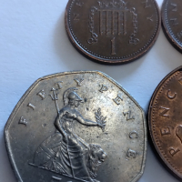 Монети Елизабет , снимка 4 - Нумизматика и бонистика - 44909982
