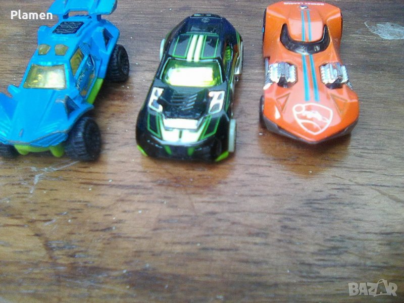 Три метални колички, снимка 1