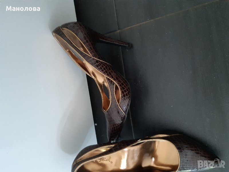 Кафяви обувки със златен кант QUFID, снимка 1