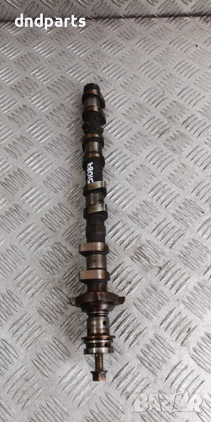 Разпределителен вал Mazda 2 1.3i 2008г.	, снимка 1