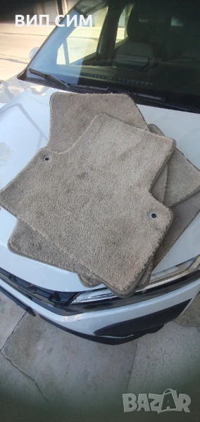 Оригинални мокетени стелки за Volvo XC90 (2004-2013година), снимка 1