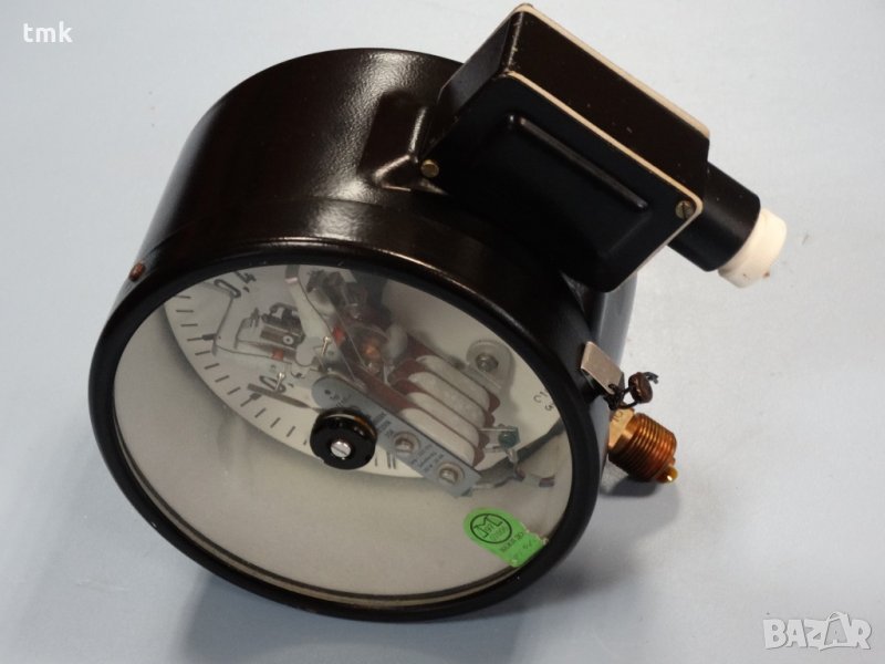 ел. контактен манометър ∅ 160 mm, снимка 1