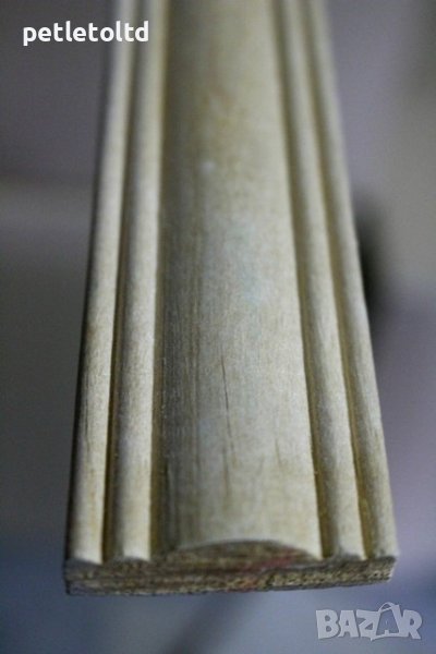 Перваз дървен ( лайсна с орнаменти ) № 20 Размер: 40 мм Х 12 мм / 2 метра, снимка 1