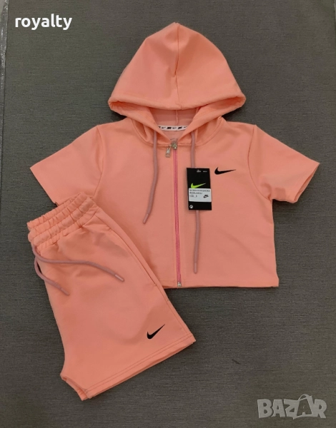 Nike дамски спортен екип , снимка 1
