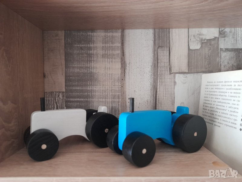 Дървен трактор, снимка 1