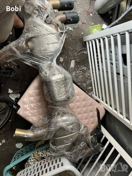 Downpipe с катализатори за BMW M5, снимка 1