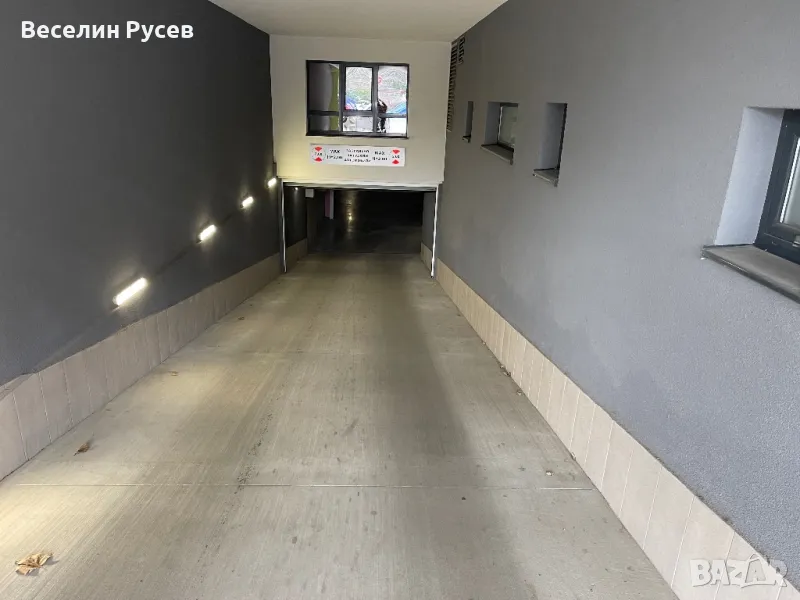 Паркоместа за автомобили и мотори , снимка 1