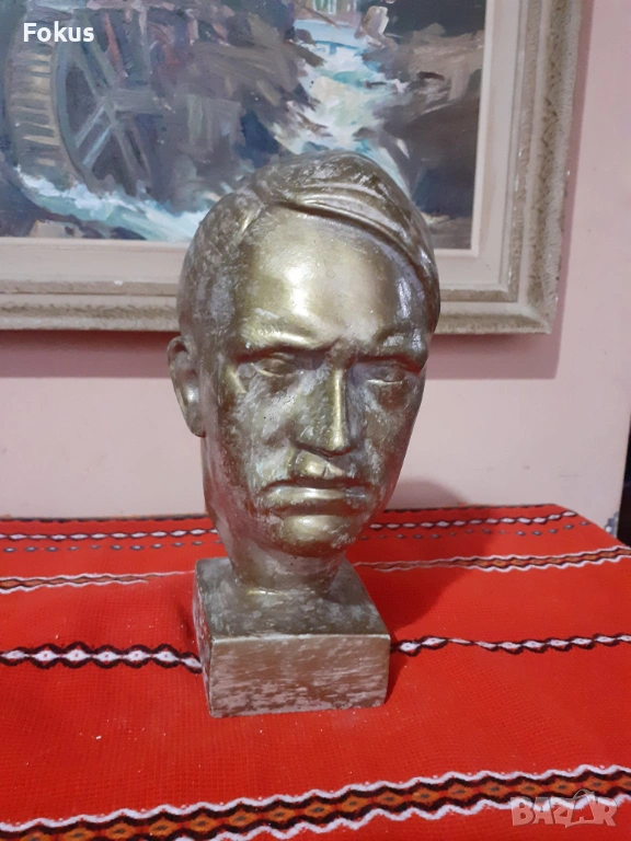 Страхотен бюст на Хитлер от лят бетон с цвят бронз, снимка 1