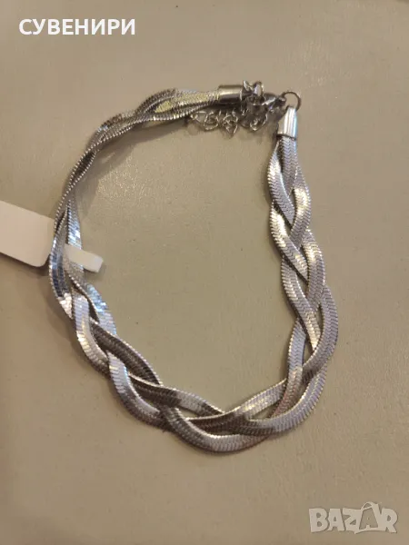 Сребриста гривна с плетка, снимка 1