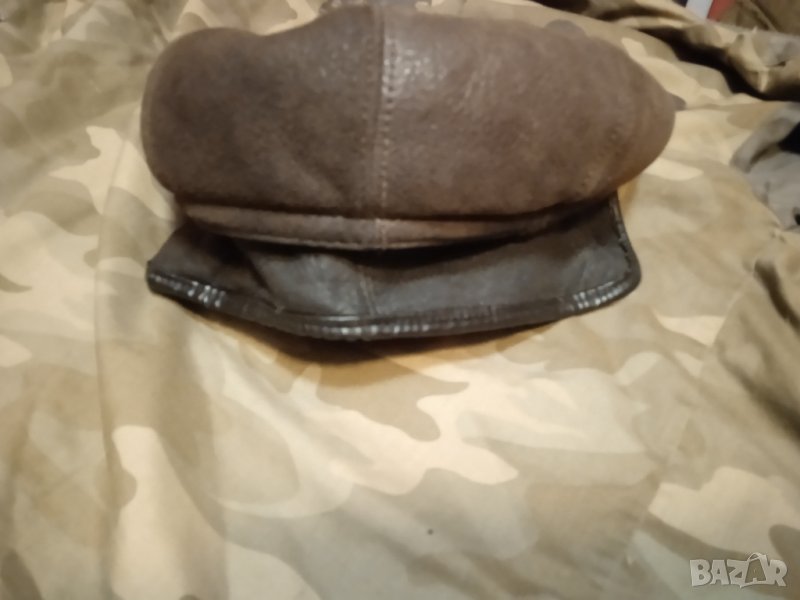 кожена шапка с вълнена отвътре, снимка 1