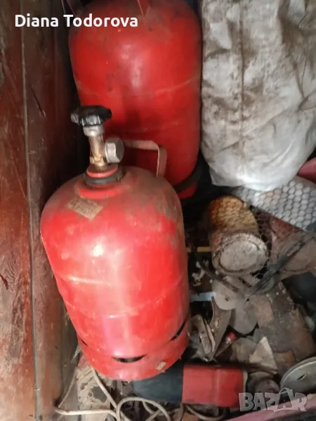 Продавам тур.газ. бутилки,винтил, снимка 1
