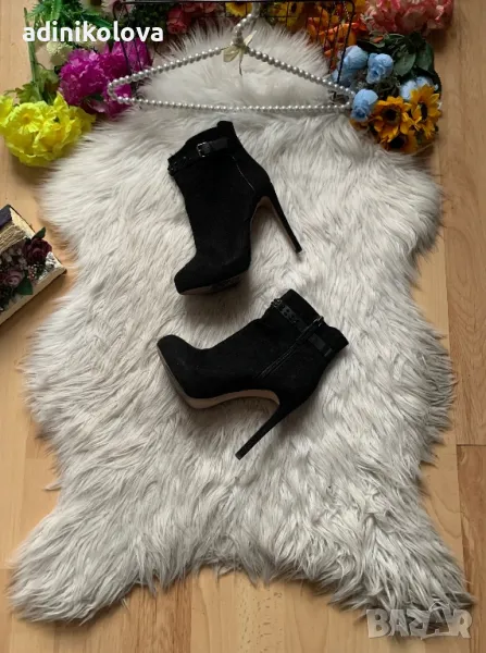 Боти на ток Страдивариус, снимка 1