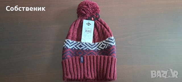 НОВО с етикет lee cooper зимна топла шапка с помпон акрил, снимка 10 - Шапки - 38309638