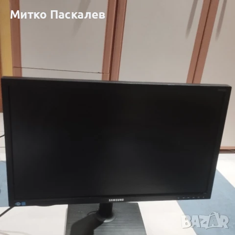 Монитор Samsung 24, снимка 1