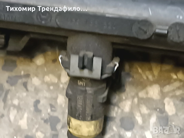 036906031M , 036 906 031M , дюзи бензин VW POLO 9N 1.4 BBY FUEL RAIL 036133319BF 036133320, снимка 6 - Части - 52281435