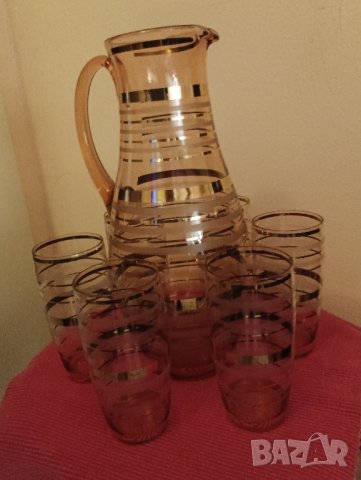 Винтидж сервиз 6 чаши и кана, цветно стъкло със златни линии. , снимка 6 - Чаши - 43525177