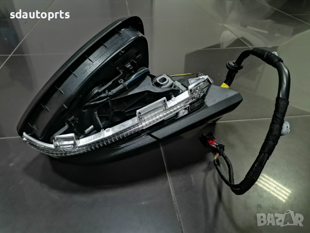 Ново Оригинално Дясно Огледало Audi Q4 E Tron 89C857502H 15+4 pin, снимка 6 - Части - 44856909