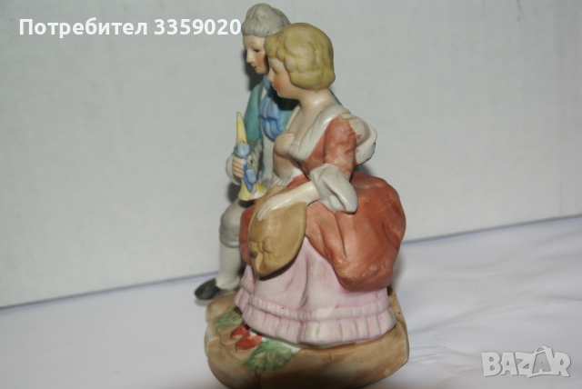 продавам керамична фигура, снимка 2 - Антикварни и старинни предмети - 36462335