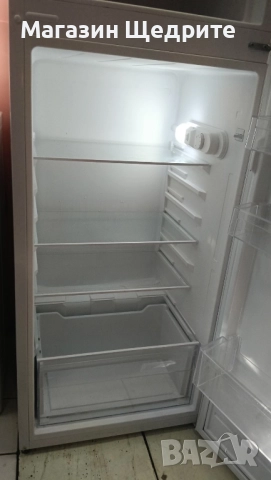 хладилник с камера, снимка 2 - Хладилници - 51831050