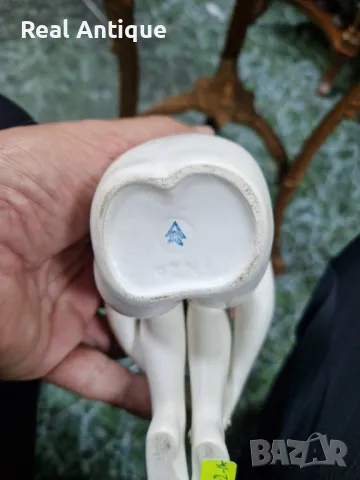 Уникална рядка антикварна колекционерска немска порцеланова фигура статуетка Hummel Goebel , снимка 9 - Антикварни и старинни предмети - 49870041