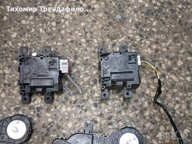 моторчета климатроник Тойота 2021г 063800-9004 PLS -120лв. 063800-2031 PLS 100лв. denso, снимка 3 - Части - 52381315