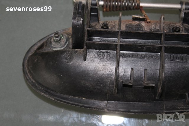 Дръжка за врата външна предна дясна Рено Лагуна 1 Renault Laguna 1, снимка 5 - Части - 36910565