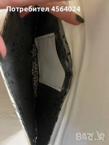 Дамска чанта, снимка 3 - Чанти - 52123149