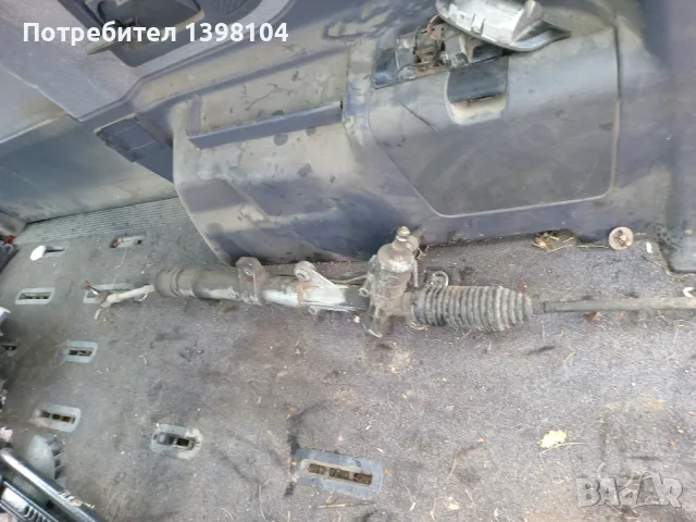 Кормилна рейка за Mercedes Vito 2.2cdi 2002g , снимка 2 - Части - 48828102