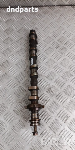 Разпределителен вал Mazda 2 1.3i 2008г.	