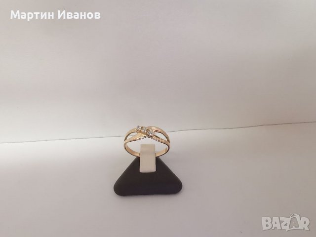 Златен пръстен с циркони 2.02гр