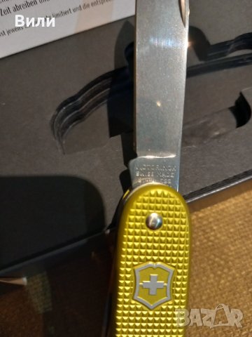 Колекционерско швейцарско ножче, ново в оригинална опаковка, снимка 4 - Ножове - 43717253