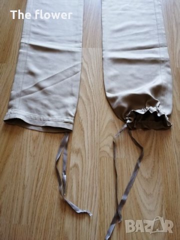 Оригинален панталон Blumarine , снимка 2 - Панталони - 26820633