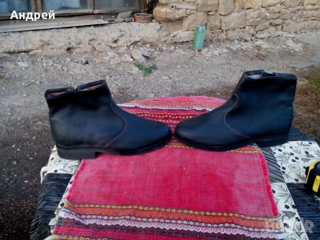 Стари Български обувки,Боти, снимка 2 - Антикварни и старинни предмети - 27323232