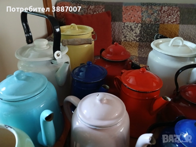 Ретро/Соц/Емайлирани Чайници, снимка 13 - Антикварни и старинни предмети - 52361171