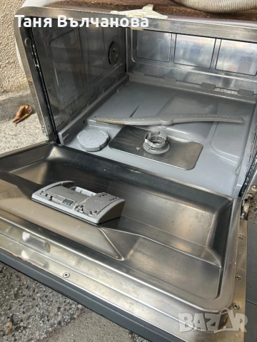 Съдомиялна за полу вграждане, снимка 2 - Съдомиялни - 51360899