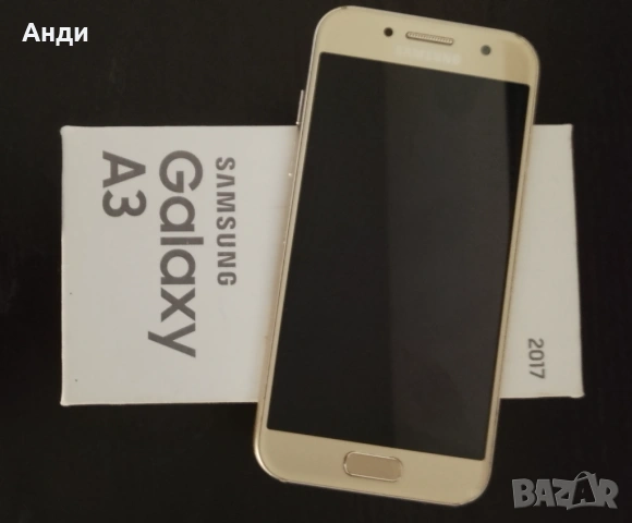 Телефон Samsung Galaxy A3 (2017)