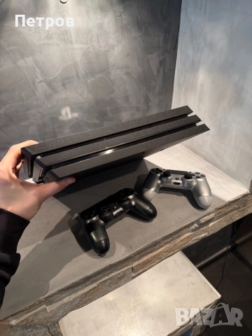 КАТО НОВ Ps4 Pro 1TB + 2 джойстика + Plants vs Zombies, снимка 6 - PlayStation конзоли - 52910857