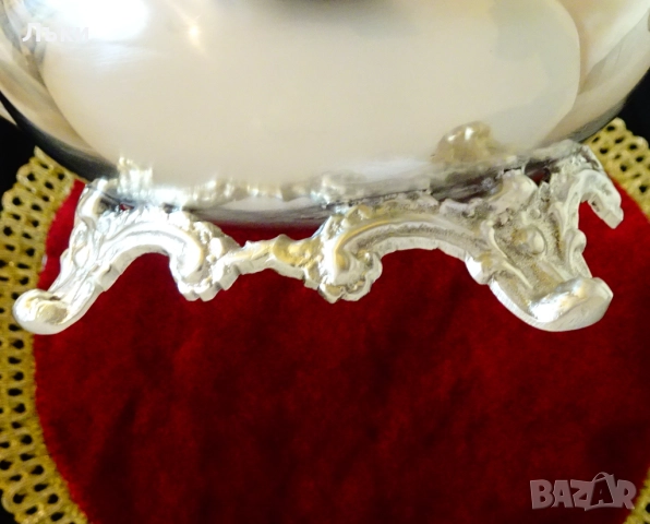 Бронзова кана 1 кг.,гравирана,барок. , снимка 6 - Антикварни и старинни предмети - 51712747