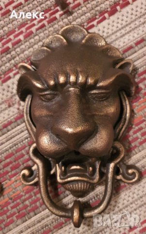 Масивно чугунено чукало за порти, лъв–1.6кг 