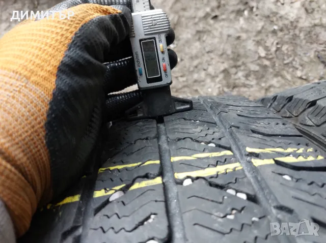 2бр.зимни гуми SEMPERIT 225/65/16C 112R DOT 3928, снимка 3 - Гуми и джанти - 48762053