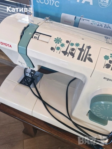 Шевна машина TOYOTA , снимка 3 - Шевни машини - 53410036