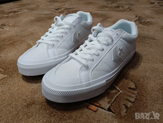 Чисто нови оригинални бели мъжки маратонки Converse 44 ти номер, 28 см, Текстил, Кожа, снимка 2 - Маратонки - 53401480