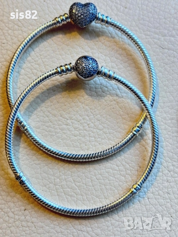 Сребърни гривни с печат Pandora 