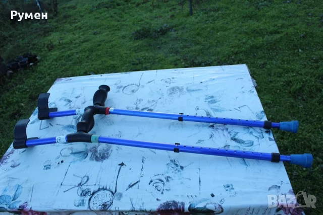 Патерици тип „Канадки" - комплект и единични, снимка 2 - Патерици - 45311865