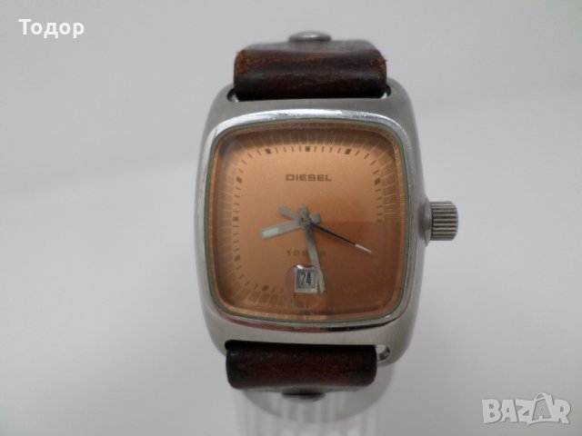 Дамски кварцов часовник DIESEL със стоманена каса, снимка 3 - Дамски - 28113549