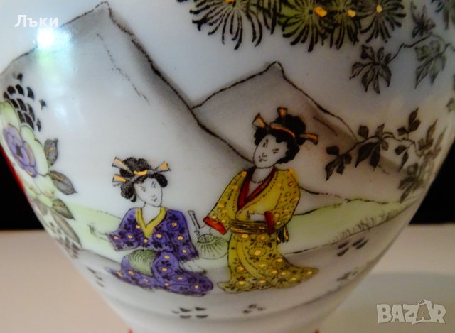 Старинна ваза китайски порцелан,маркирана. , снимка 5 - Вази - 37715988