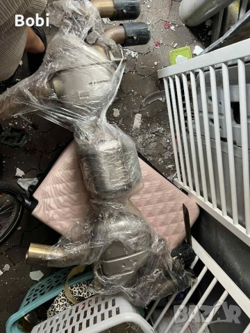 Downpipe с катализатори за BMW M5, снимка 1